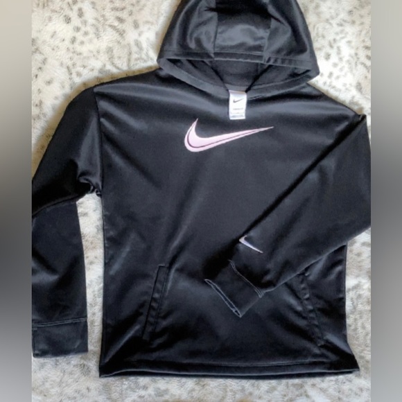 Nike Girls' Therma-Fit Hoodie, Kids', Pullover, Kangaroo Pocket - Picture 2 of 6